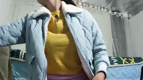 Snapshot of anna_ellen22 chatting on November 2025 10:55:02 PM anna_ellen22 online show from November 2025 10:55:02 PM