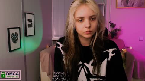 Snapshot of anna_sunshines chatting on December 2024 10:37:02 AM Anna pvt is open online show from December 2024 10:37:02 AM