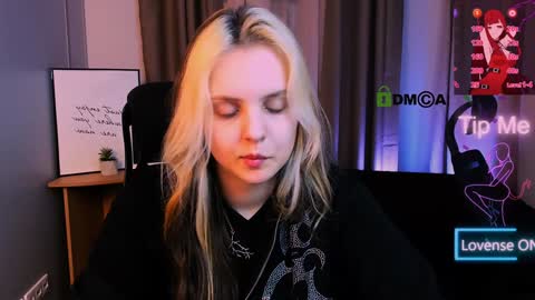 Snapshot of anna_sunshines chatting on January 2025 02:21:01 PM Anna pvt is open online show from January 2025 02:21:01 PM