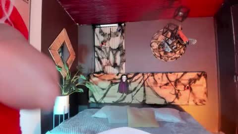 Snapshot of annaa_rose chatting on October 2025 03:08:01 AM Anna online show from October 2025 03:08:01 AM