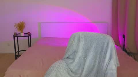 annaabels online show from October 2025 09:57:01 PM