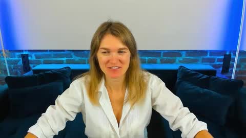 Snapshot of annabel_xxx chatting on October 2025 06:10:01 AM Annabel online show from October 2025 06:10:01 AM