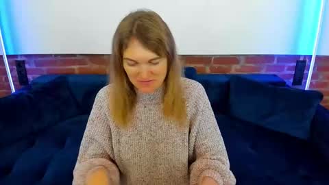 Snapshot of annabel_xxx chatting on November 2025 06:37:02 AM Annabel online show from November 2025 06:37:02 AM