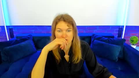 Snapshot of annabel_xxx chatting on November 2025 06:38:02 AM Annabel online show from November 2025 06:38:02 AM