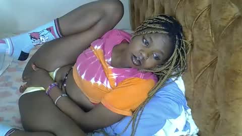 annabellapretty online show from November 2025 08:41:02 PM