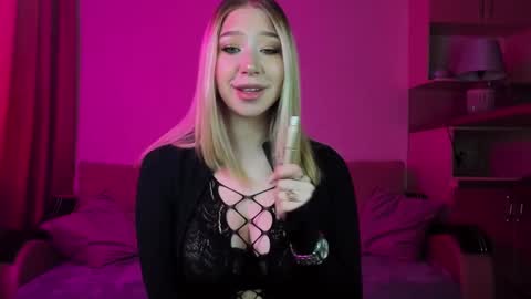 Annabelle online show from February 2025 05:47:01 AM