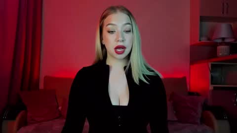 Annabelle online show from February 2025 05:57:02 PM