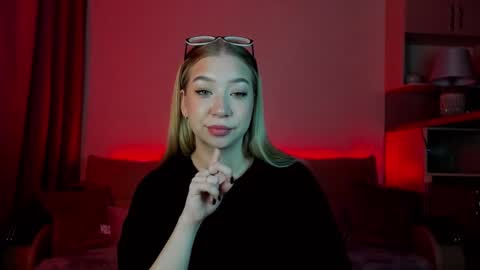 Annabelle online show from February 2025 02:25:01 PM