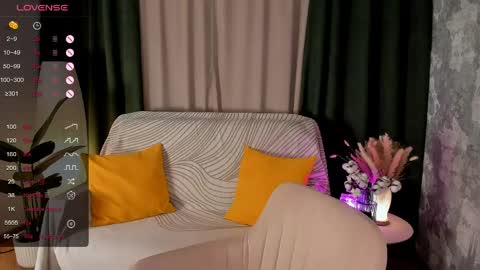 Anna online show from April 2026 02:18:01 AM