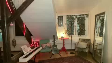 Anna Darko online show from June 2026 09:19:01 PM