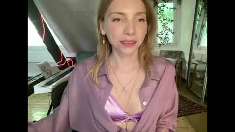 Anna Darko online show from June 2026 03:16:02 PM