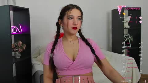 Anna online show from February 2025 09:52:02 AM