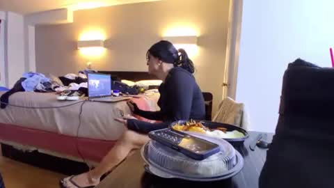 Anna Lee Cross online show from March 2026 05:11:01 AM