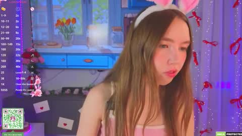 Holly Molly Im Polly online show from March 2026 07:36:02 PM