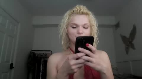 AnnaMarrie online show from February 2026 04:02:01 PM