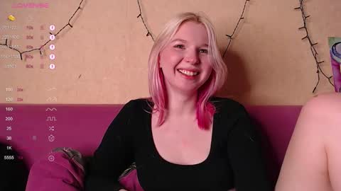 Snapshot of annamilky chatting on October 2025 08:22:02 PM annamilky online show from October 2025 08:22:02 PM