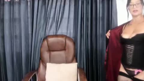 Snapshot of annaperez_ chatting on March 2025 12:57:02 PM Anna online show from March 2025 12:57:02 PM