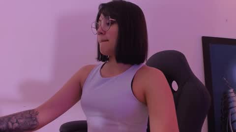 Annara Lein online show from November 2025 03:39:01 AM