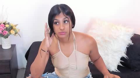 Anna Rosse online show from April 2026 01:09:02 PM