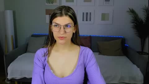 Im Anna online show from May 2026 03:36:02 AM