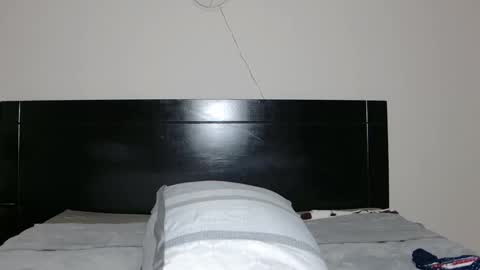 Anna online show from October 2025 03:53:02 AM