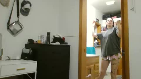 Snapshot of anne12369 chatting on November 2025 11:26:02 PM anne online show from November 2025 11:26:02 PM