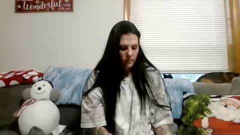 Snapshot of anne12369 chatting on November 2025 01:55:01 PM anne online show from November 2025 01:55:01 PM