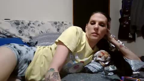 Snapshot of anne12369 chatting on December 2025 01:03:02 AM anne online show from December 2025 01:03:02 AM