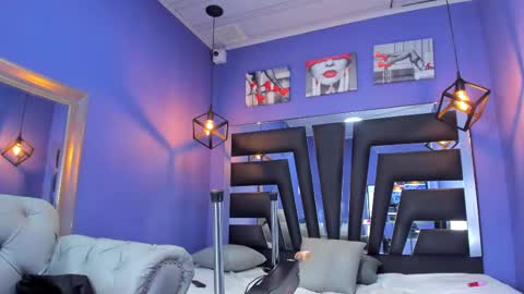 Snapshot of anne_brown1 chatting on October 2025 07:58:02 PM Anne online show from October 2025 07:58:02 PM