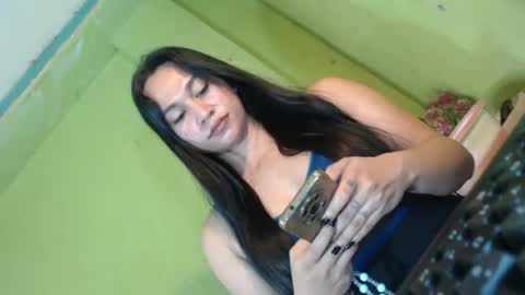 Snapshot of anne_hotaway chatting on June 2026 01:04:01 AM anne_hotaway online show from June 2026 01:04:01 AM