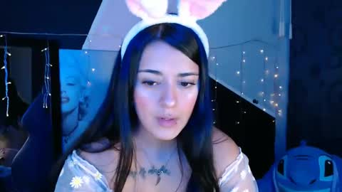 Anne  online show from September 2025 06:19:01 PM