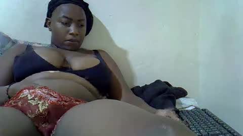 Snapshot of anne_marriee chatting on February 2026 06:44:02 AM Anne marrie online show from February 2026 06:44:02 AM