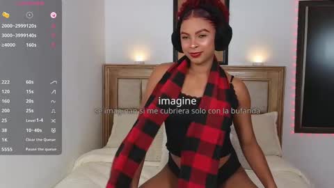 Snapshot of anne_rachel chatting on December 2024 08:00:02 PM anne_rachel online show from December 2024 08:00:02 PM