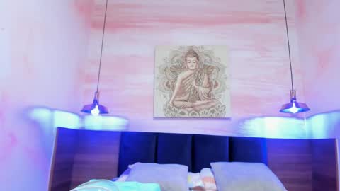 Snapshot of annedixie chatting on November 2025 03:16:01 AM Anne online show from November 2025 03:16:01 AM