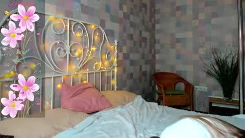 Anne online show from December 2024 01:18:01 AM