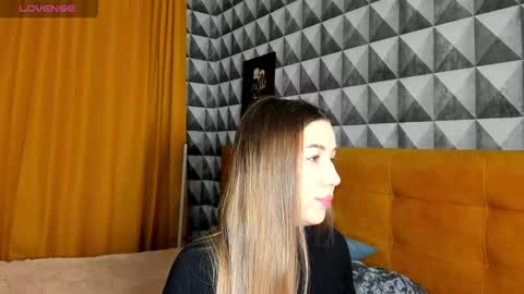 Anne online show from March 2025 01:21:01 AM