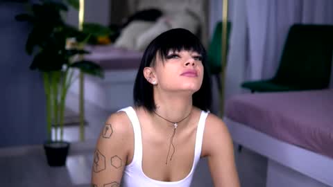 Snapshot of annefaris chatting on January 2026 05:24:02 AM Anne online show from January 2026 05:24:02 AM