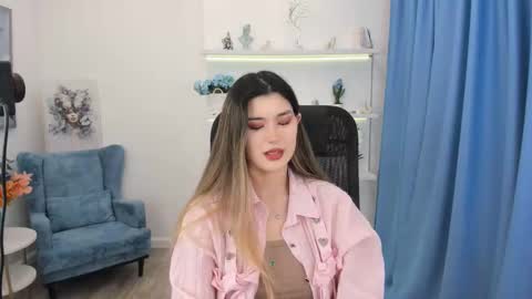 Snapshot of annetli chatting on November 2025 07:29:02 PM annetli online show from November 2025 07:29:02 PM