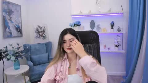 Snapshot of annetli chatting on December 2025 07:20:02 PM annetli online show from December 2025 07:20:02 PM