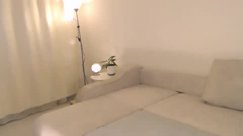 Annett online show from September 2025 12:23:02 AM