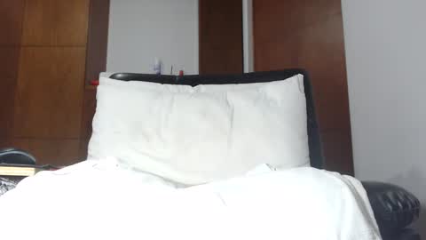 Snapshot of annexm chatting on October 2025 02:34:01 PM ANNE online show from October 2025 02:34:01 PM