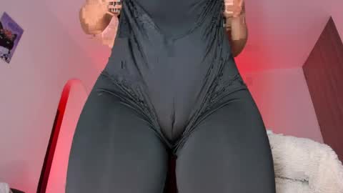 Creamy online show from April 2026 11:16:01 PM