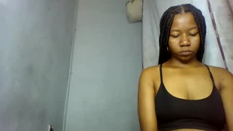 Snapshot of annick98 chatting on February 2026 08:32:01 AM annick98 online show from February 2026 08:32:01 AM