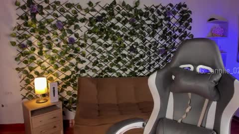 annie_barozzi online show from January 2025 01:56:02 PM