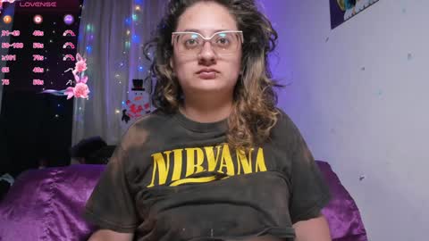 Snapshot of annie_bigboobs_ chatting on January 2025 09:23:02 PM Ana Bolena independent model online show from January 2025 09:23:02 PM