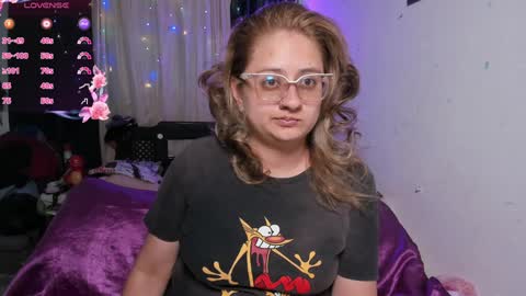 Snapshot of annie_bigboobs_ chatting on January 2025 09:32:01 PM Ana Bolena independent model online show from January 2025 09:32:01 PM
