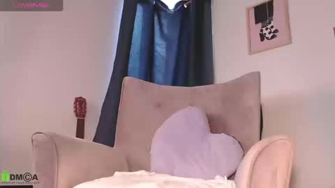 Snapshot of annie_es chatting on September 2025 09:03:01 PM Annie online show from September 2025 09:03:01 PM