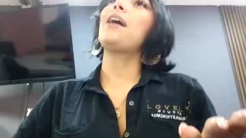 Snapshot of annie_hanss chatting on October 2025 05:09:02 PM Ann online show from October 2025 05:09:02 PM