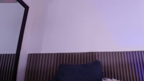 Annie online show from April 2026 01:42:02 AM