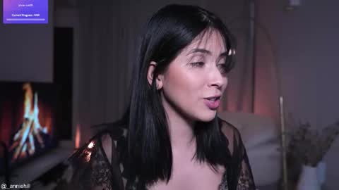 Snapshot of anniehillofficial_ chatting on October 2025 08:50:02 PM anniehillofficial_ online show from October 2025 08:50:02 PM